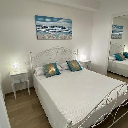 Bed and Breakfast Amare Il Mare Полиньяно-а-Маре Экстерьер фото
