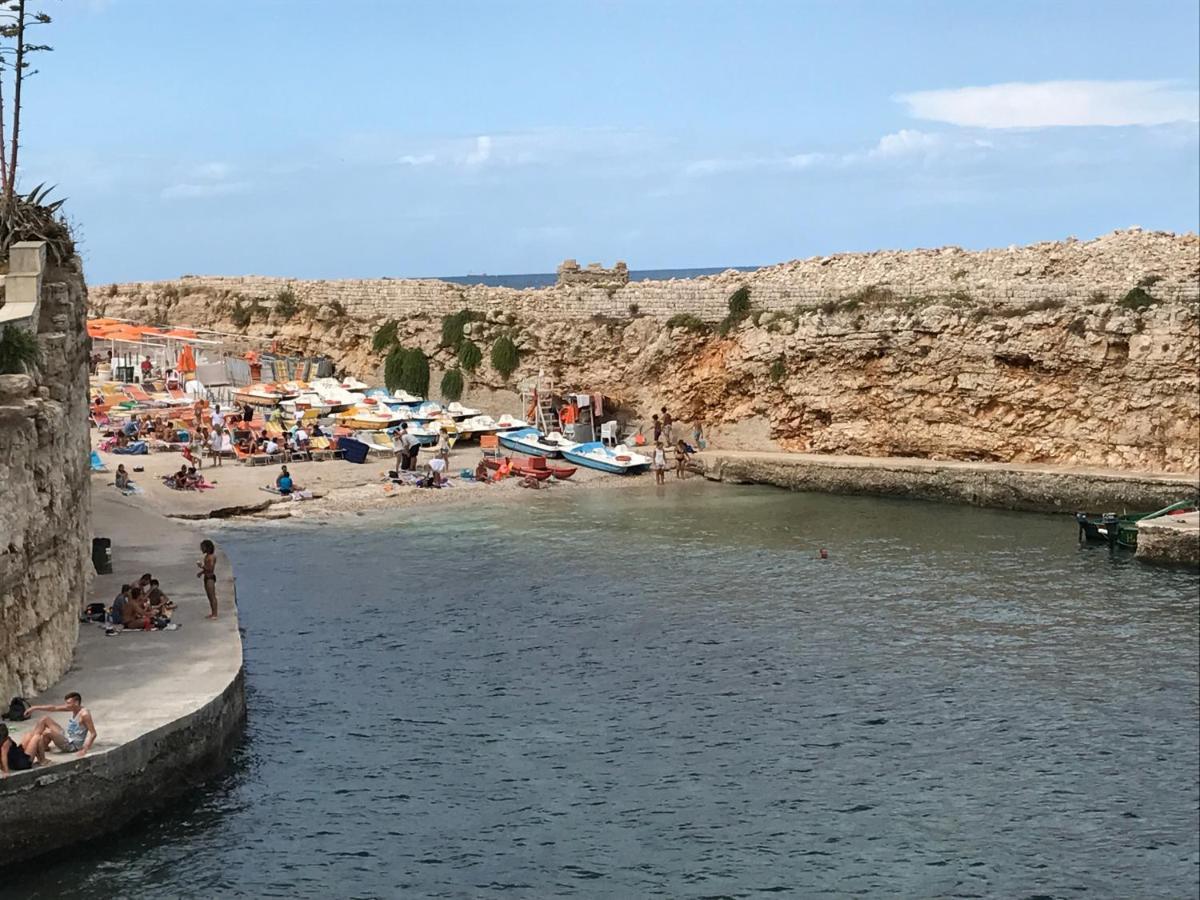 Bed and Breakfast Amare Il Mare Полиньяно-а-Маре Экстерьер фото