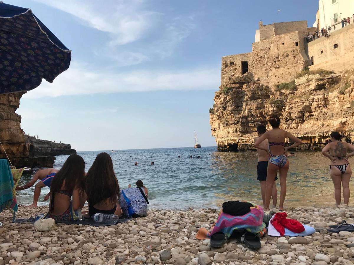 Bed and Breakfast Amare Il Mare Полиньяно-а-Маре Экстерьер фото
