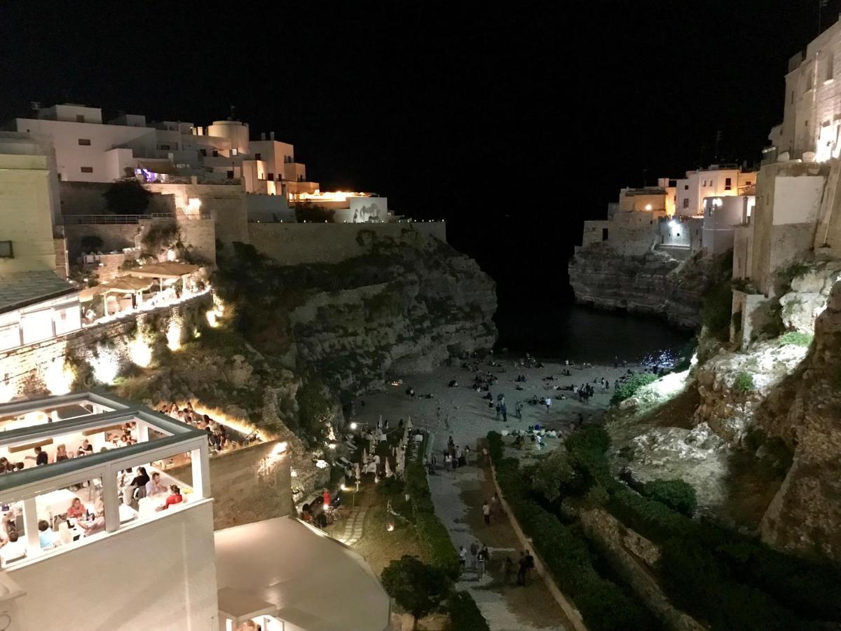 Bed and Breakfast Amare Il Mare Полиньяно-а-Маре Экстерьер фото