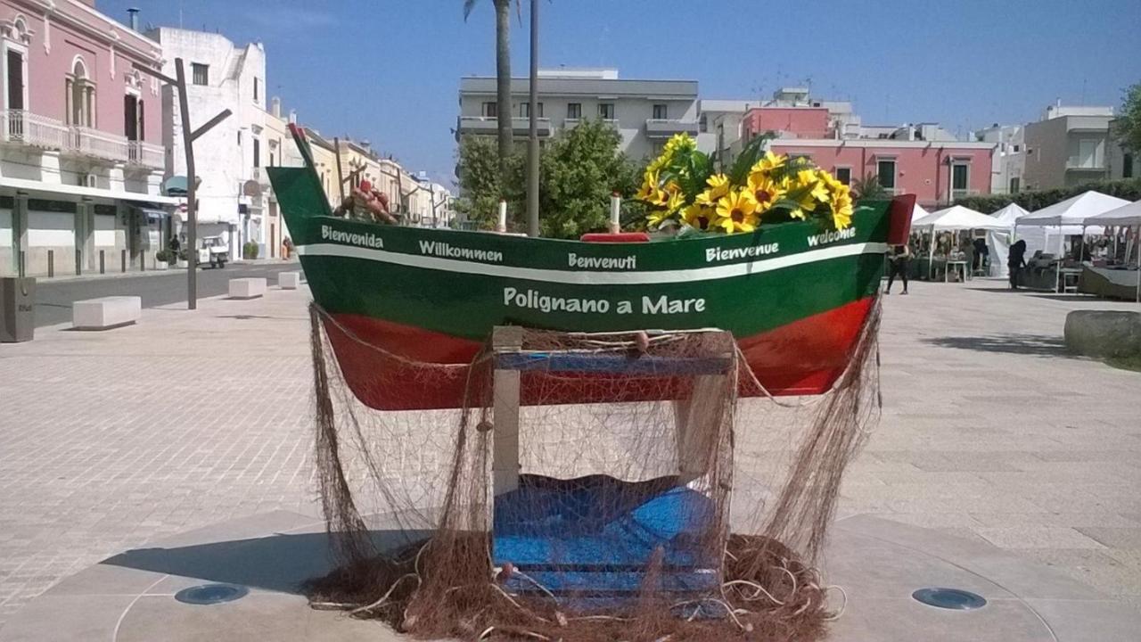 Bed and Breakfast Amare Il Mare Полиньяно-а-Маре Экстерьер фото